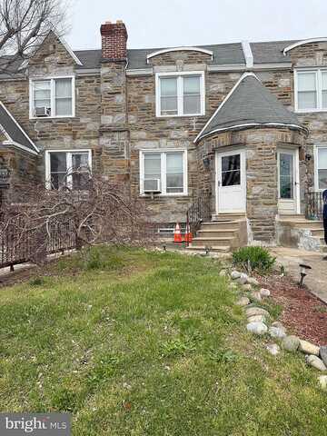 Unruh, PHILADELPHIA, PA 19111
