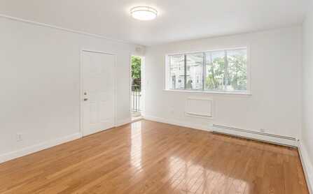 84-124 Austin St, Kew Gardens, NY 11415