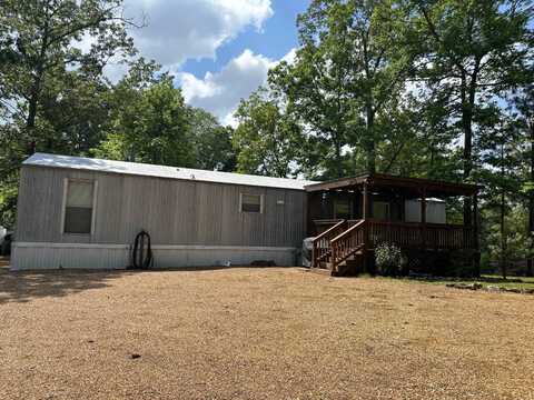 80 Oakleaf Ln, Springville, TN 38256