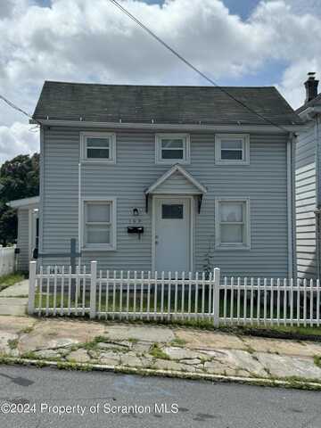 Pine, DUNMORE, PA 18512