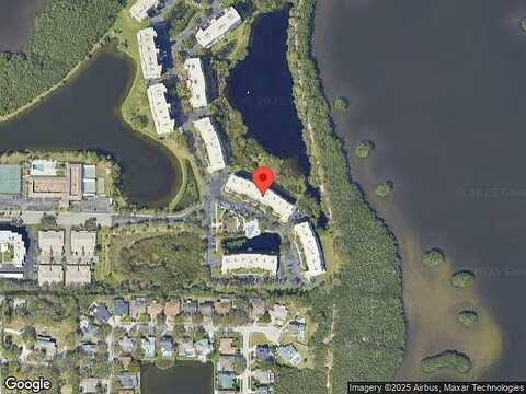 Shoreline Dr, Saint Petersburg, FL 33708