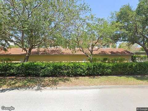 Saint Croix Ln, Naples, FL 34109
