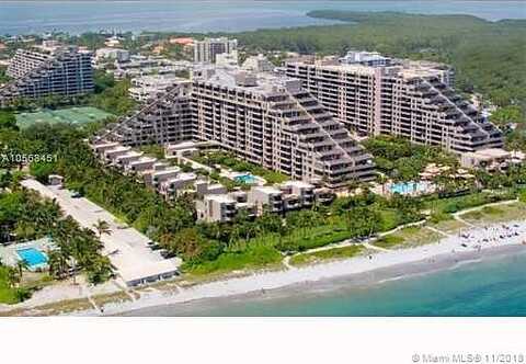 Crandon Blvd, Key Biscayne, FL 33149