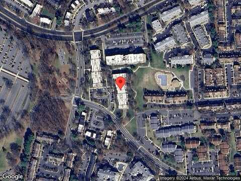 Bushman Dr, Oakton, VA 22124