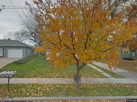 Grove, MAUSTON, WI 53948