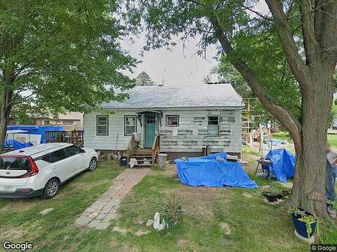 West, DELAVAN, WI 53115