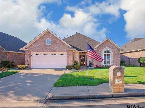 Hollyglen, TYLER, TX 75703