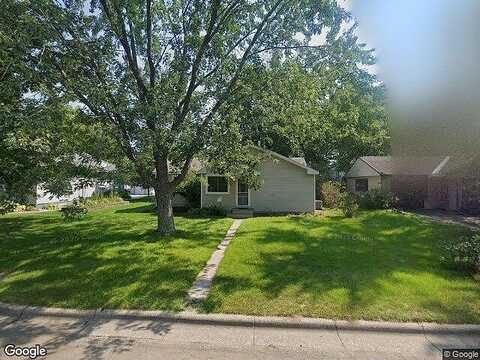 8Th, SAINT CLOUD, MN 56304