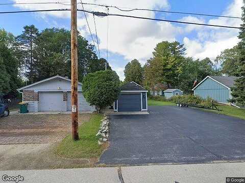 Shoreland, MEQUON, WI 53092