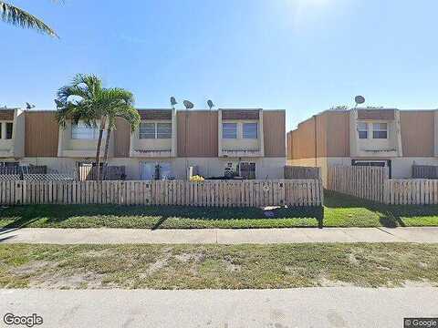 Moseley St, Hollywood, FL 33024