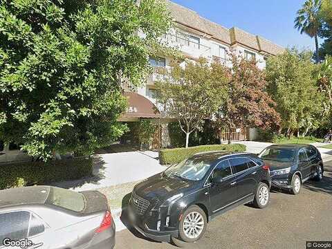Ventura Canyon Ave, Sherman Oaks, CA 91423