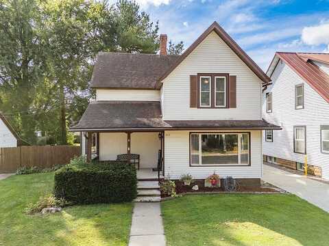 Clark, REEDSBURG, WI 53959
