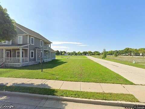 20Th, MILWAUKEE, WI 53205