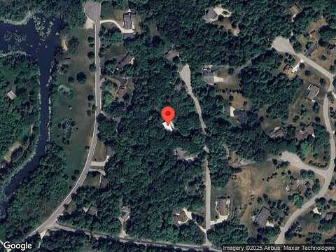 Old Oak, HARTFORD, WI 53027