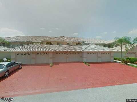 Michael Cir, Naples, FL 34113