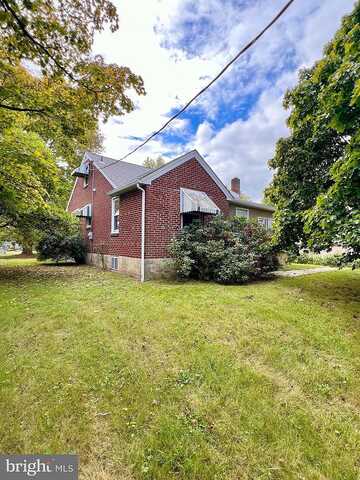 E Ben Franklin Hwy E, BIRDSBORO, PA 19508