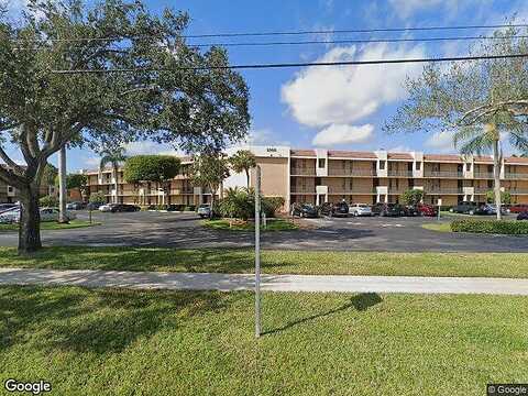 Coral Lake Dr, Margate, FL 33063