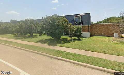 W Lookout Dr, Richardson, TX 75080