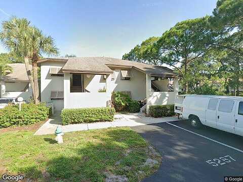 Willow Links, Sarasota, FL 34235