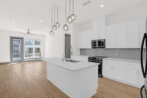 Old Denton Road #2225, Carrollton, TX 75007
