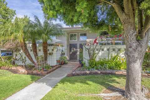 Via Castilla #C, Laguna Woods, CA 92637