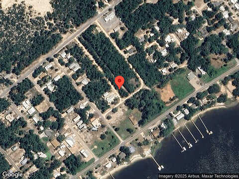 Florida Ave, Lanark Village, FL 32323