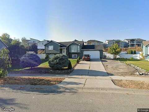 S Moen St, Greenacres, WA 99016