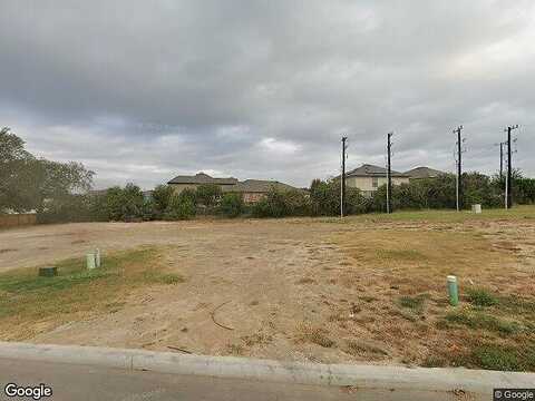 Christopher St, San Antonio, TX 78223
