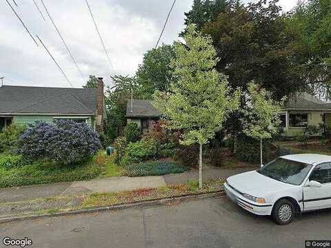Ne 37Th Ave, Portland, OR 97211