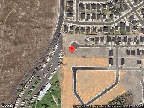 W Wood Ct, Moses Lake, WA 98837