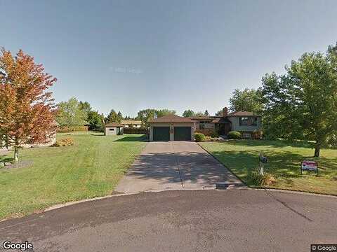 Hayes Ct, Superior, WI 54880
