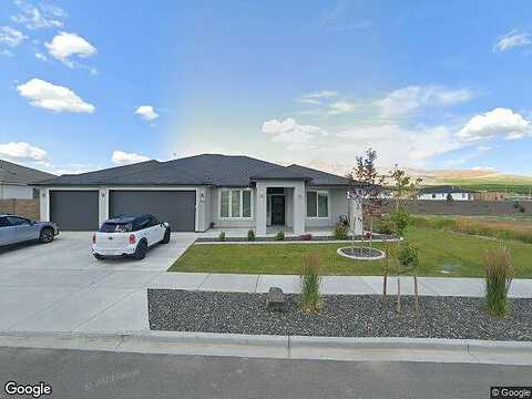 Barbera St, Richland, WA 99352