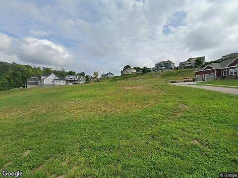 Trafalgar Ct, Irwin, PA 15642