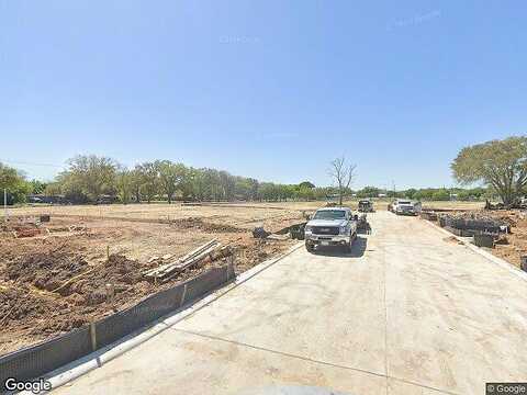 Grace St, Bay City, TX 77414