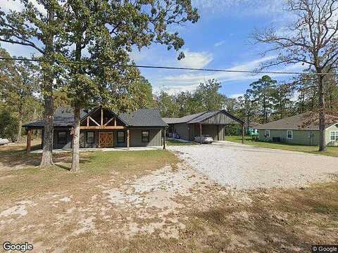 Strawberry St, Onalaska, TX 77360