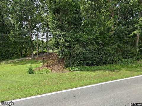 Tollhouse Rd, Drakes Branch, VA 23937