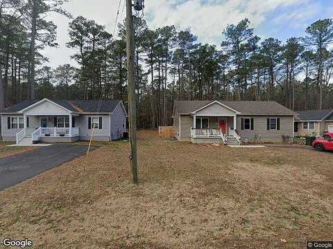 Currioman Dr, Montross, VA 22520