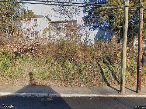Preston Ave, Charlottesville, VA 22903