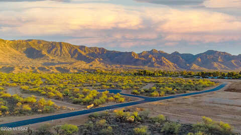N Strada Catania, Tucson, AZ 85739