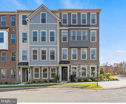 Freeman Pl, MANASSAS PARK, VA 20111
