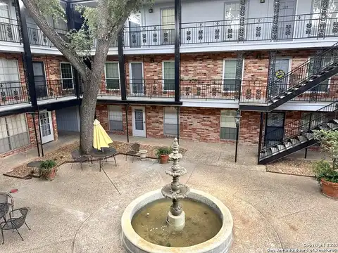 New Braunfels Ave #325, San Antonio, TX 78209
