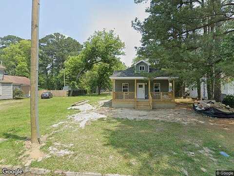 Fontaine St # B, Franklin, VA 23851
