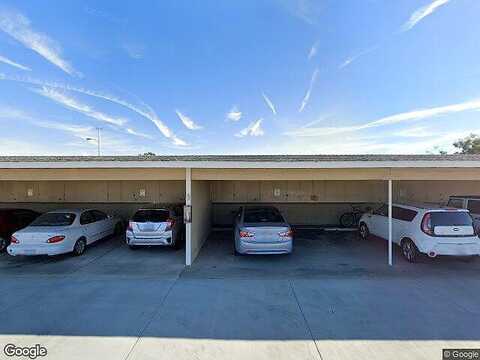 Skokie Rd Apt 27L, Seal Beach, CA 90740