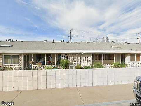Brookline Rd Apt 212B, Seal Beach, CA 90740