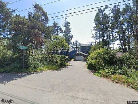 Nw 45Th St Apt 4, Newport, OR 97365