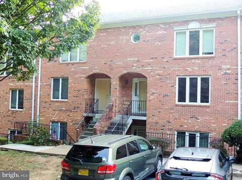 Madison Lane, Falls Church, VA 22041