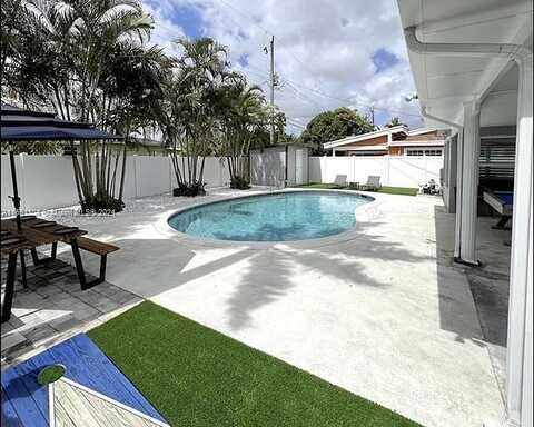 N Meridian St, Miramar, FL 33023