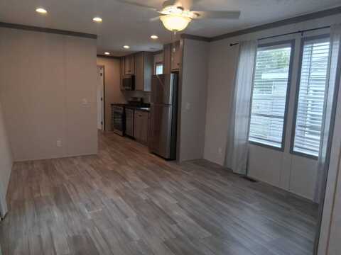328 W. 53rd St., Anderson, IN 46013