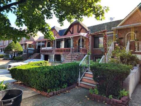 775 E 37th St, Brooklyn, NY 11210