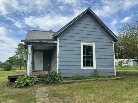 413 W. 2nd St, Hale, MO 64643